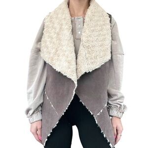 Copper Closet Grey Faux Fur & Suede Vest - Small